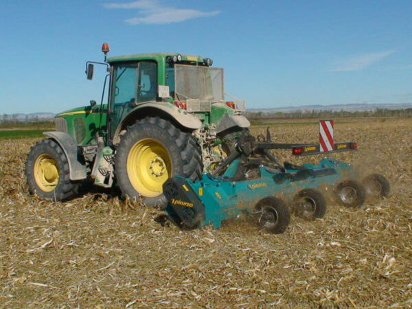 Maxi-Corn mulcher for tractor